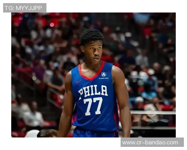 埃奇库姆因左小腿紧绷缺席生涯首场比赛将错过对阵热火的机会